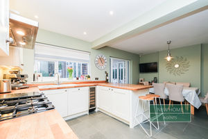 Photo 13- click for photo gallery